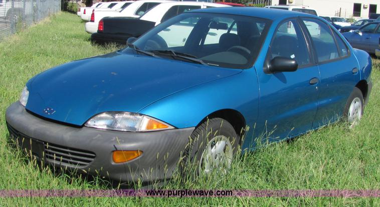 image for item 4044 1999 Chevrolet Cavalier