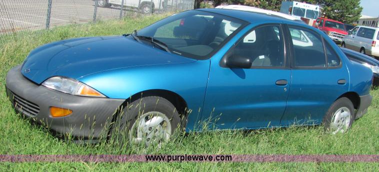 image for item 4044 1999 Chevrolet Cavalier