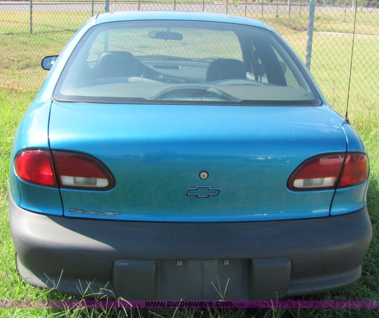 image for item 4044 1999 Chevrolet Cavalier