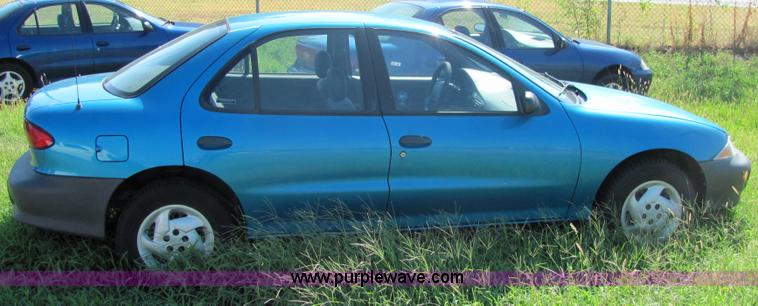 image for item 4044 1999 Chevrolet Cavalier
