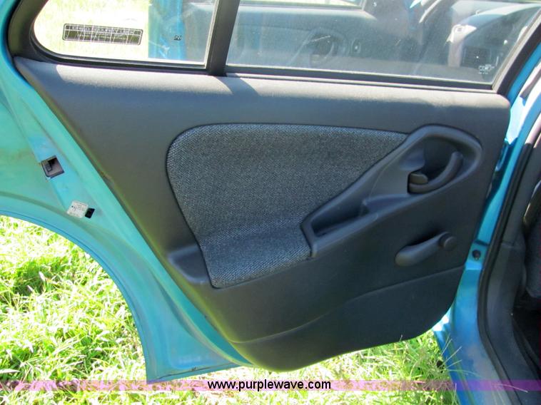 image for item 4044 1999 Chevrolet Cavalier