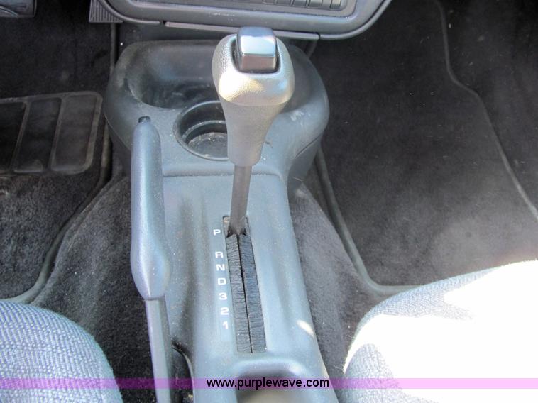 image for item 4044 1999 Chevrolet Cavalier