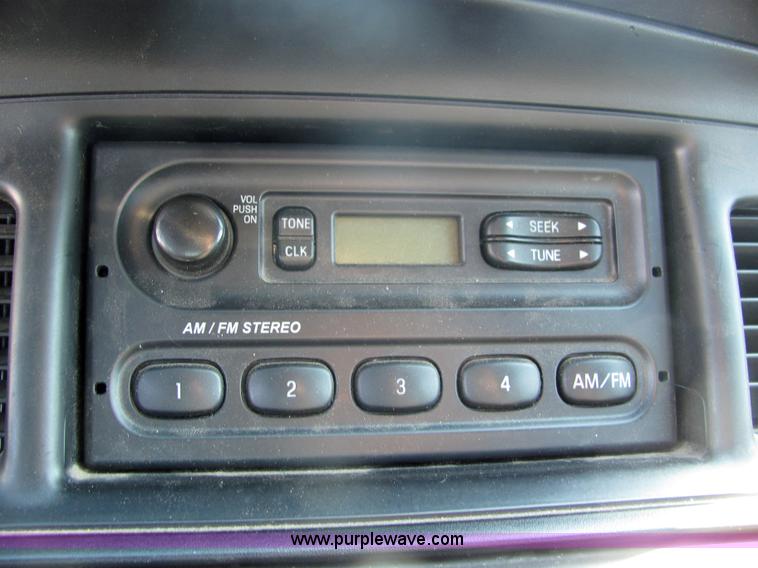 image for item 4045 2008 Ford Crown Victoria Police Interceptor