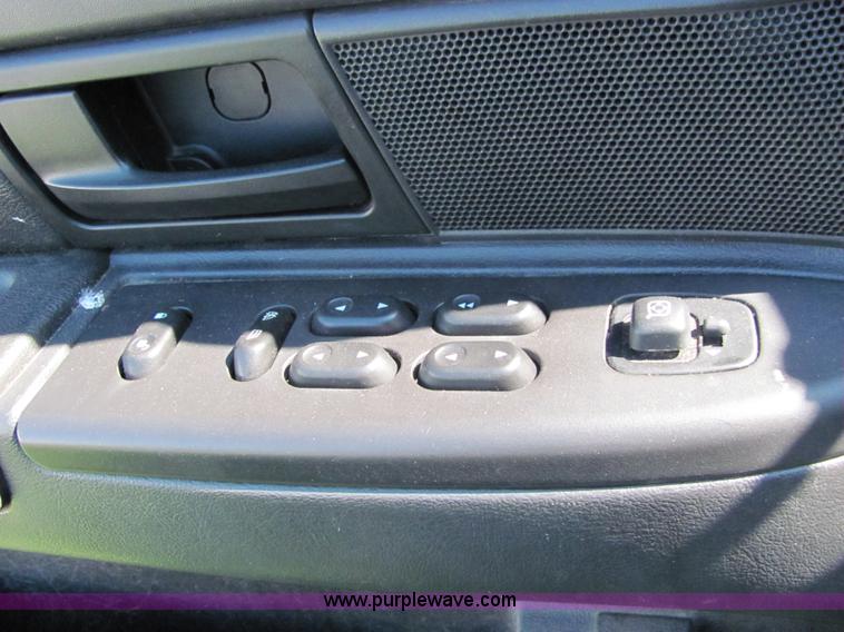 image for item 4047 2006 Ford Crown Victoria Police Interceptor