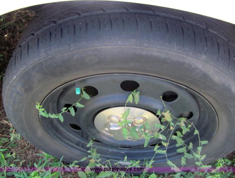 image for item 4047 2006 Ford Crown Victoria Police Interceptor