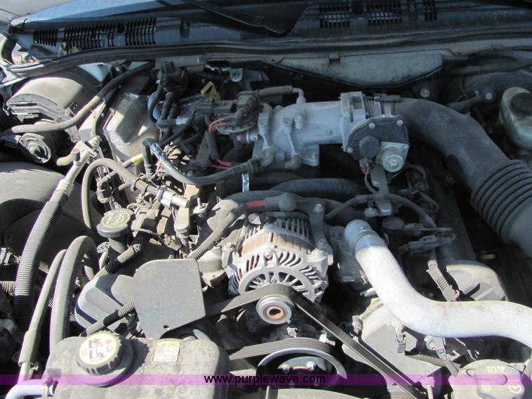 image for item 4048 2006 Ford Crown Victoria Police Interceptor