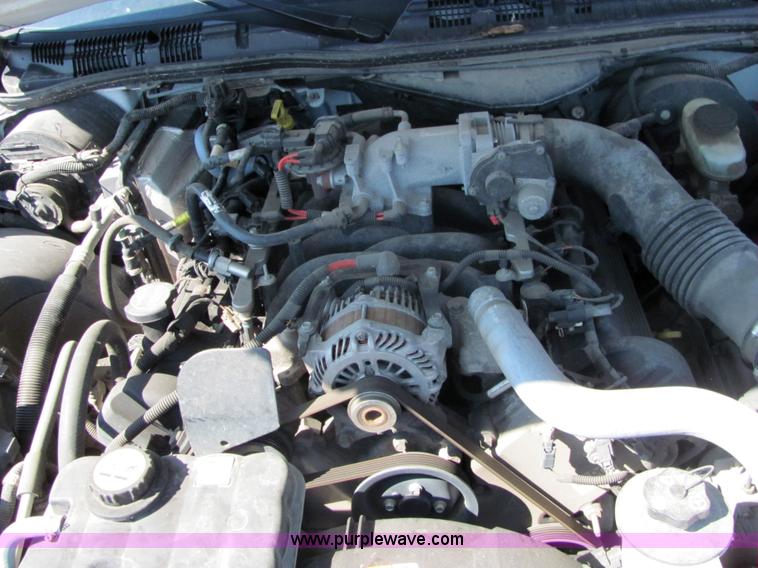 image for item 4049 2006 Ford Crown Victoria Police Interceptor