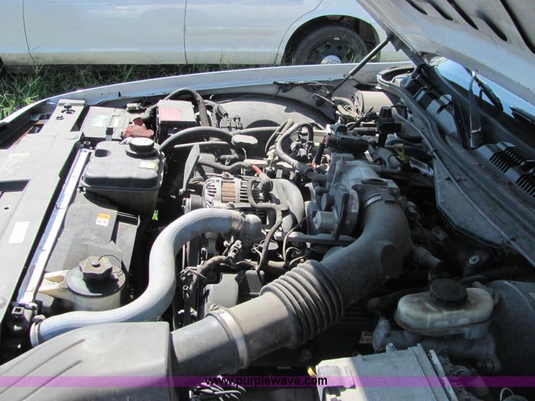 image for item 4050 2006 Ford Crown Victoria Police Interceptor