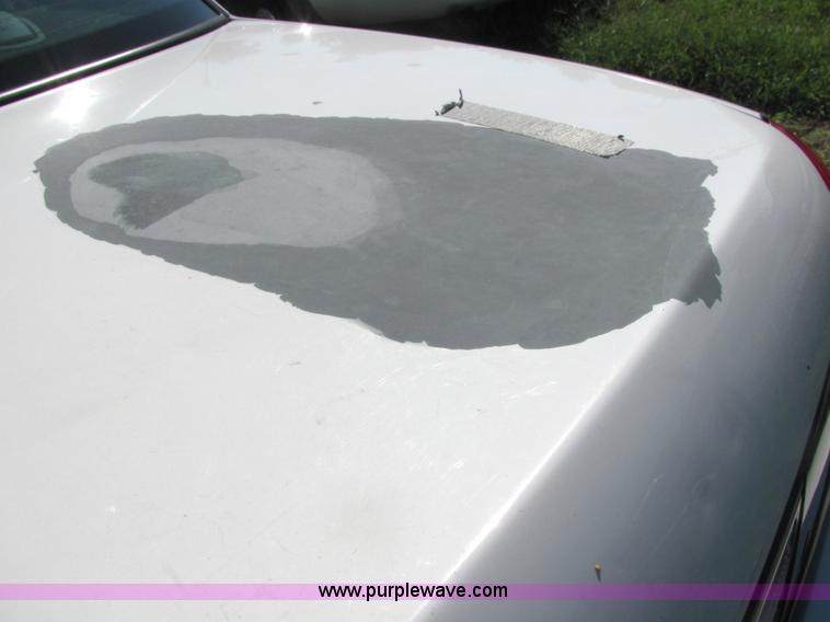 image for item 4051 2006 Ford Crown Victoria Police Interceptor