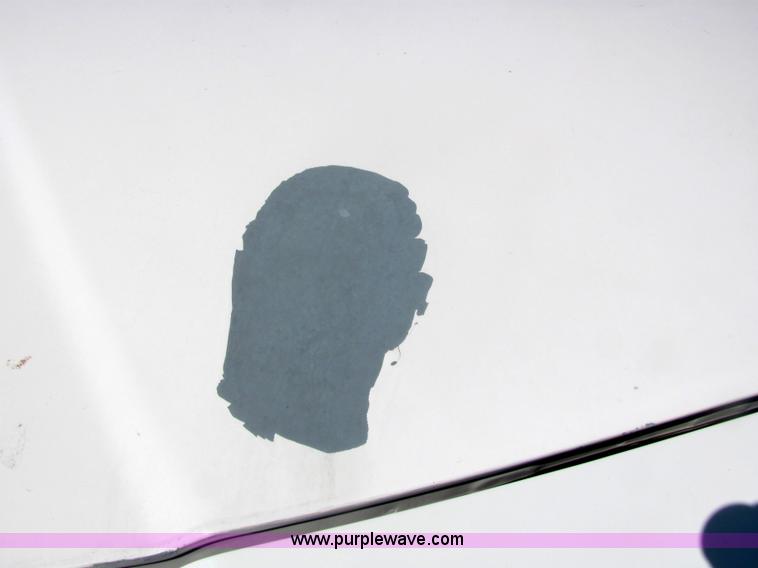 image for item 4052 2006 Ford Crown Victoria Police Interceptor