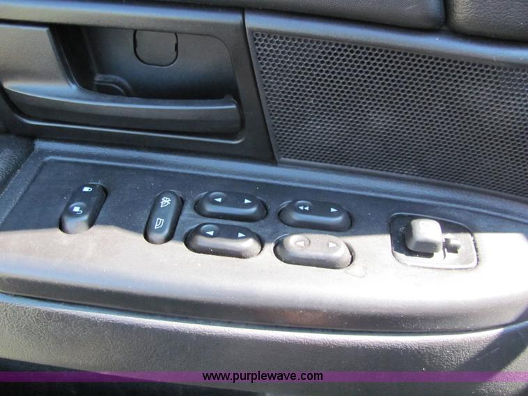 image for item 4052 2006 Ford Crown Victoria Police Interceptor