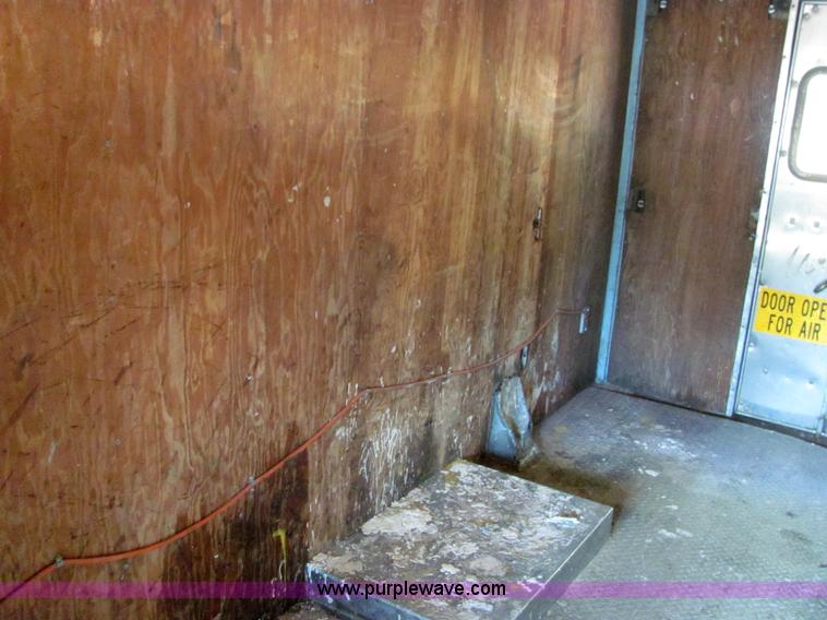 image for item 4053 1995 Chevrolet P30 step van