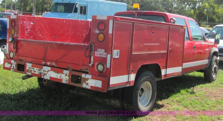 image for item 4054 1995 Chevrolet K3500 pickup truck