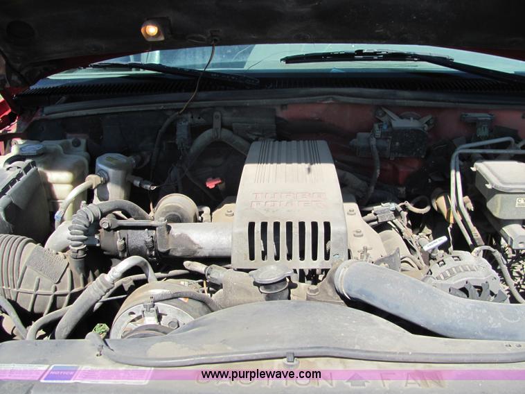 image for item 4054 1995 Chevrolet K3500 pickup truck