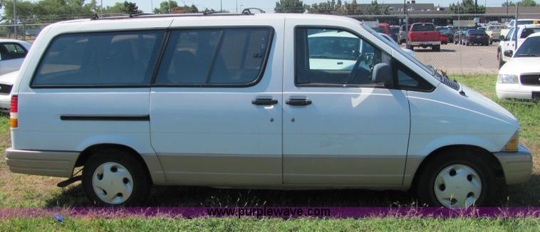 image for item 4055 1996 Ford Aerostar