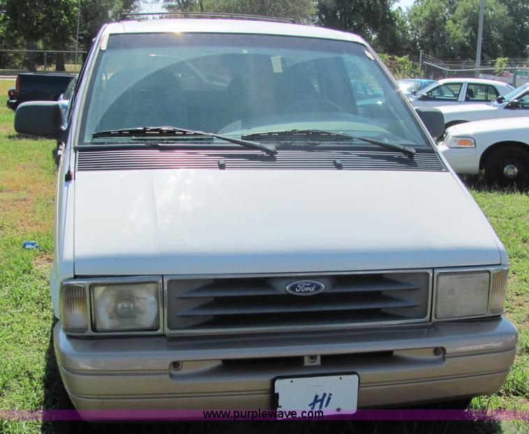 image for item 4055 1996 Ford Aerostar