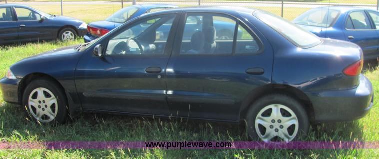image for item 4058 2000 Chevrolet Cavalier