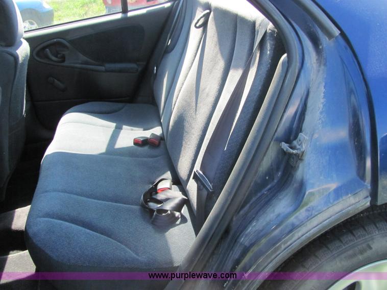 image for item 4058 2000 Chevrolet Cavalier