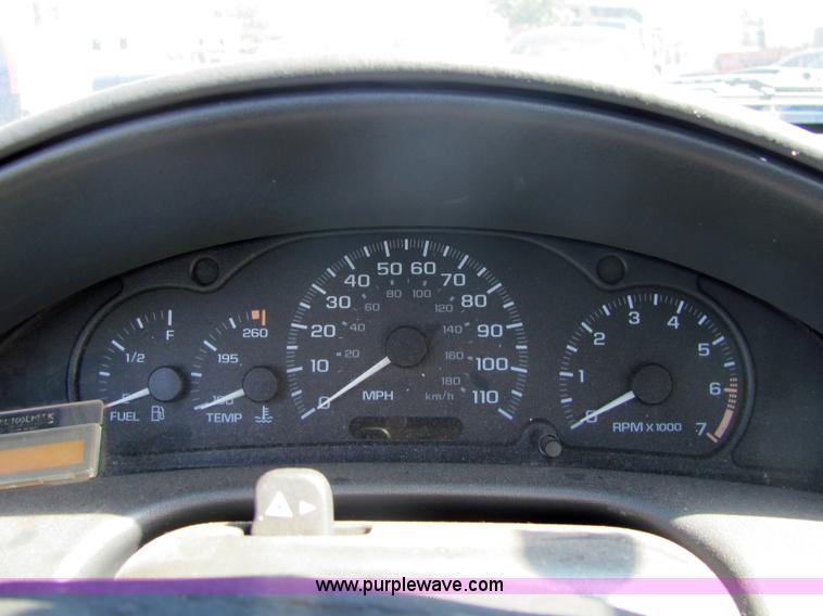 image for item 4058 2000 Chevrolet Cavalier