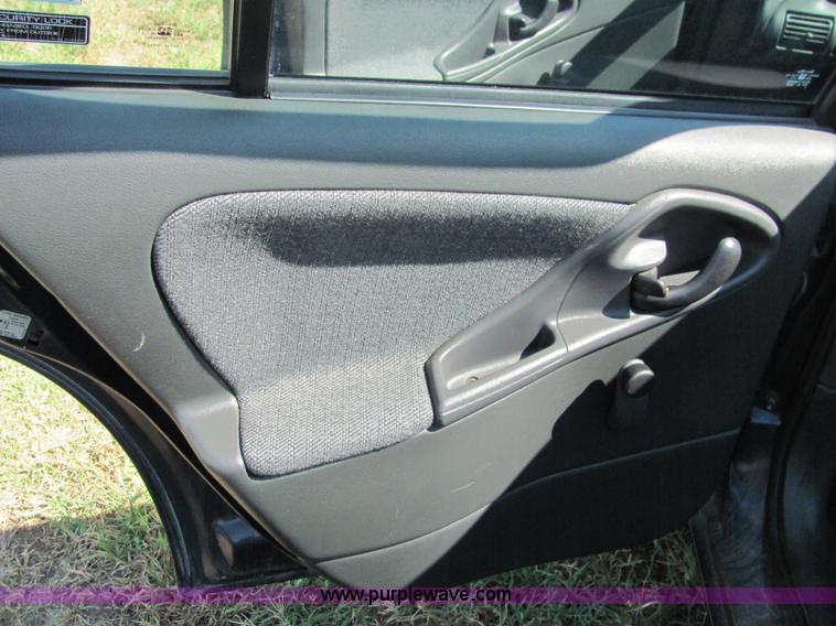 image for item 4059 2002 Chevrolet Cavalier