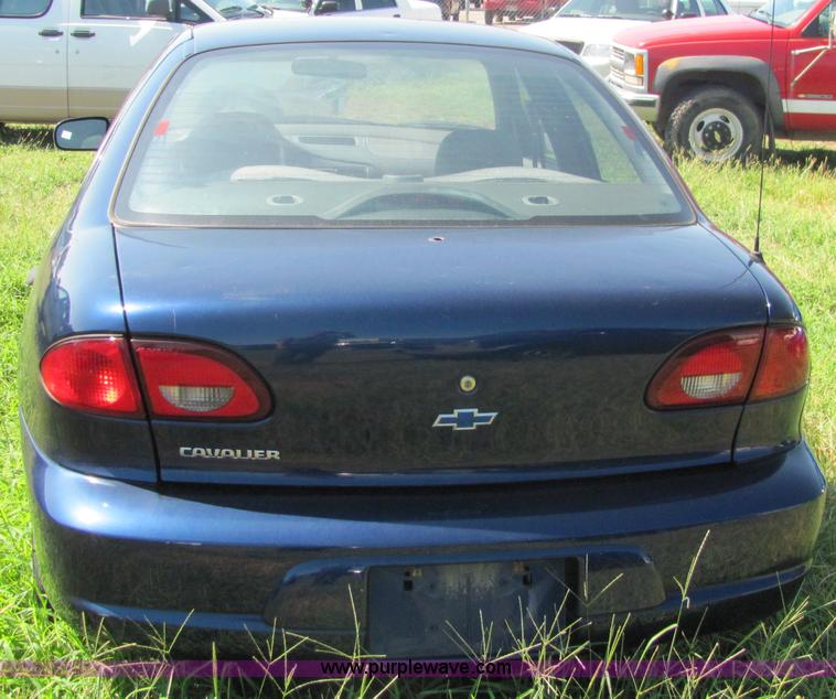 image for item 4063 2002 Chevrolet Cavalier
