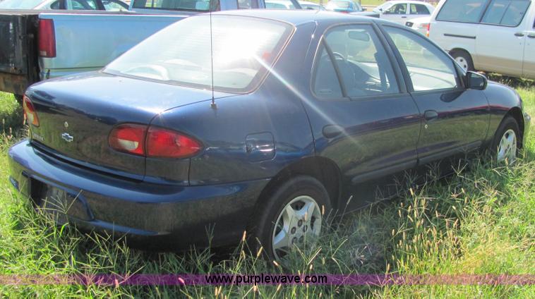 image for item 4063 2002 Chevrolet Cavalier