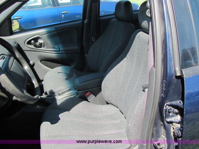 image for item 4063 2002 Chevrolet Cavalier