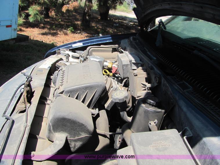 image for item 4067 1999 Chevrolet Astro Van