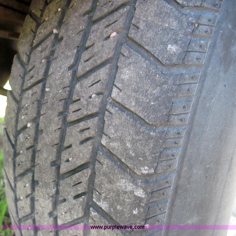 image for item 4069 1996 Chevrolet Astro Van