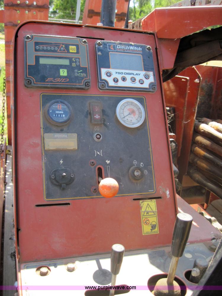 image for item 4071 2003 Ditch Witch JT520 directional boring machine with trailer