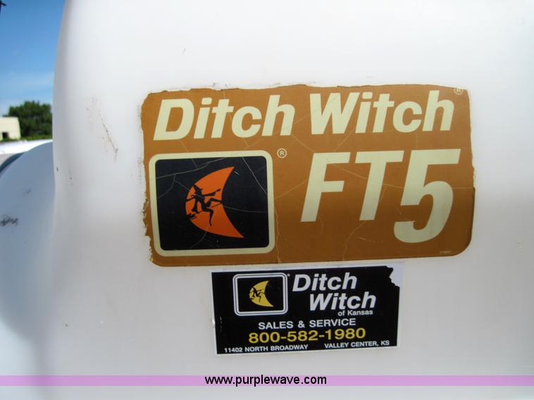 image for item 4071 2003 Ditch Witch JT520 directional boring machine with trailer