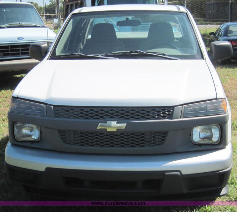 image for item 4073 2005 Chevrolet Colorado pickup truck