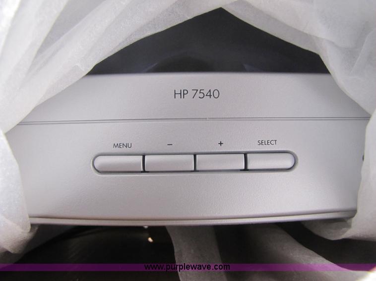 image for item 3594 Assorted electronics