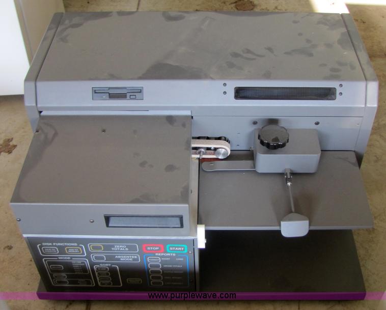 image for item 3594 Assorted electronics