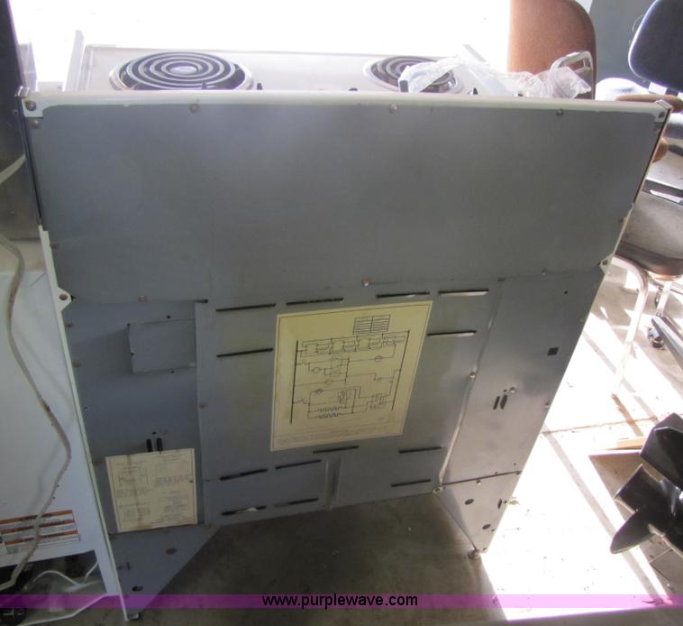 image for item 3595 Assorted appliances