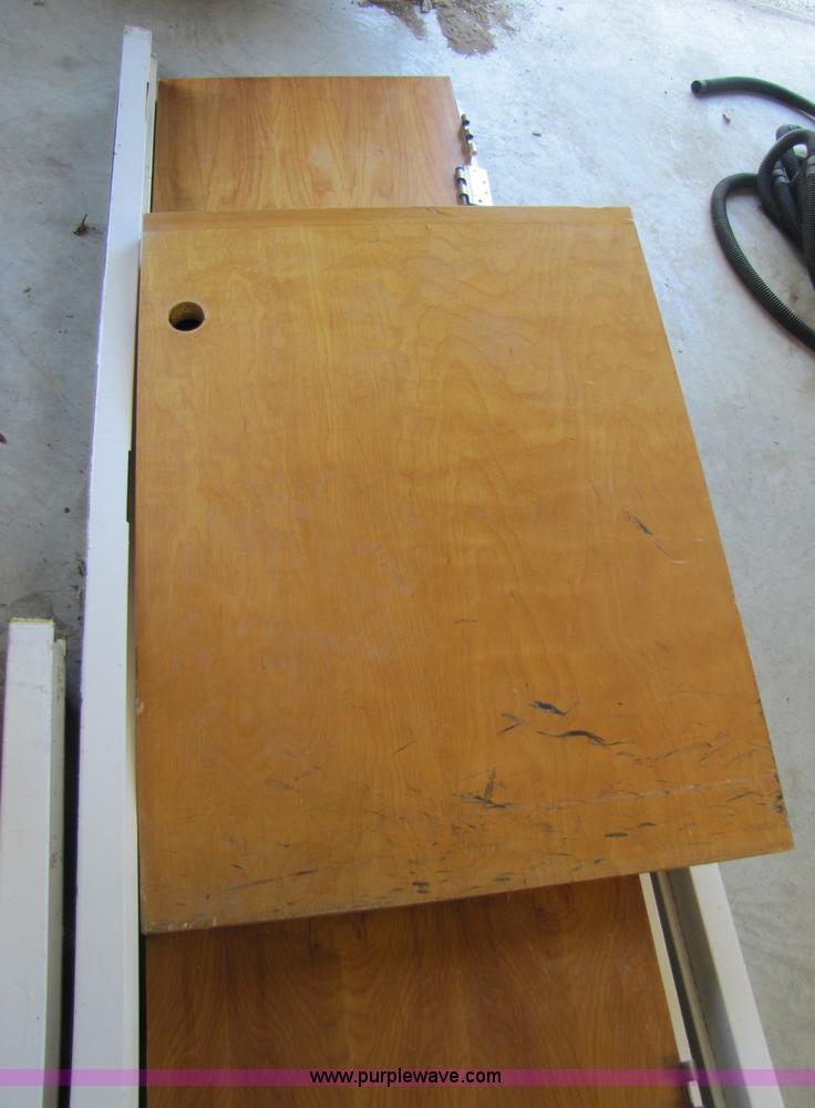 image for item 3597 Assorted doors