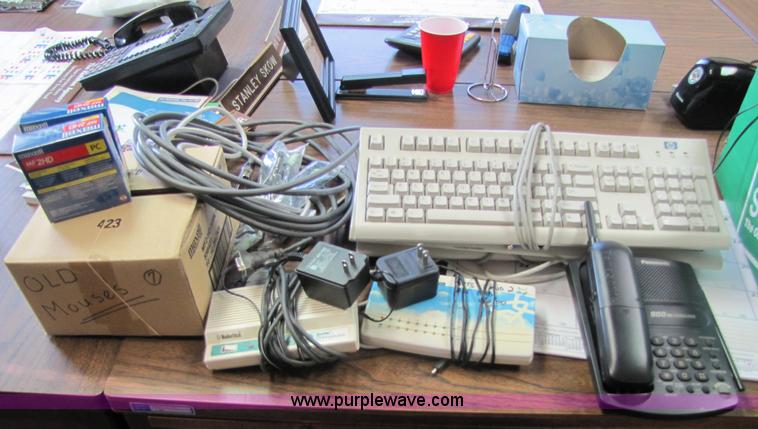 image for item 3602 Assorted computer equipment