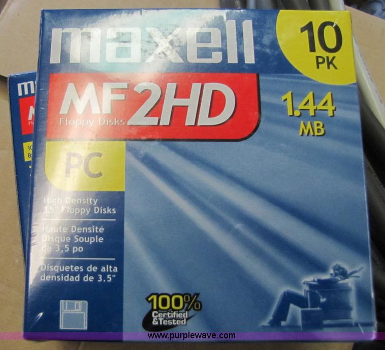 image for item 3602 Assorted computer equipment