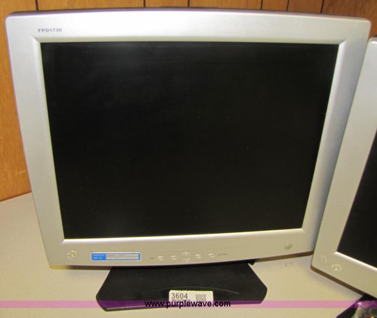 image for item 3604 (3) flatscreen monitors