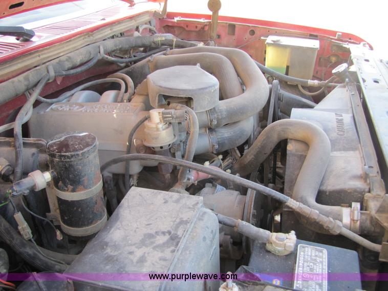 image for item 3609 1986 Ford F150 pickup truck