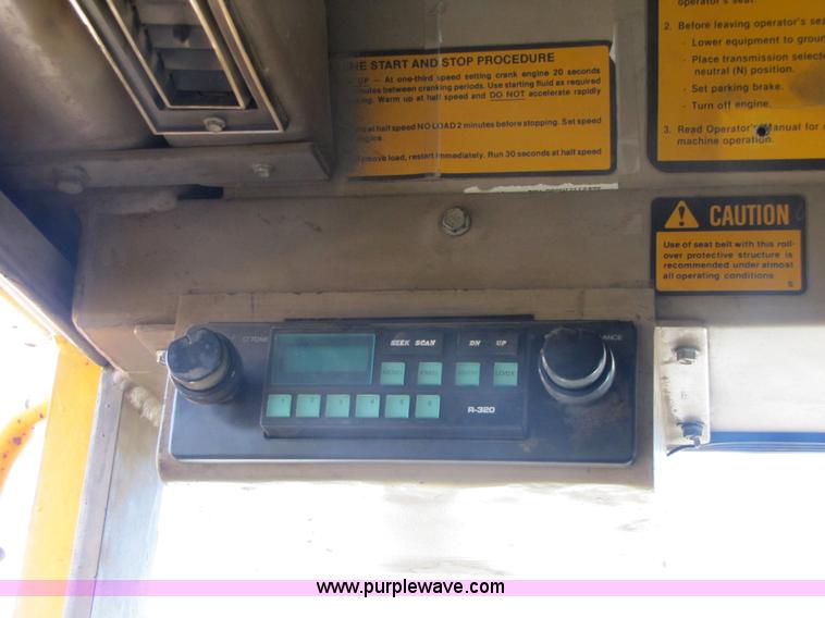 image for item 3610 1988 John Deere 772 B-H articulating motor grader