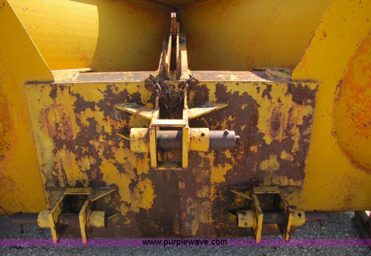 image for item 3615 Snow plow