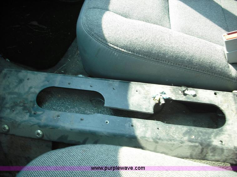 image for item 3619 2003 Ford Crown Victoria