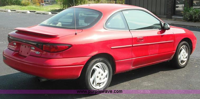 image for item 3621 2000 Ford Escort ZX2