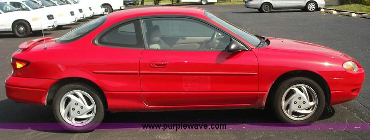 image for item 3621 2000 Ford Escort ZX2