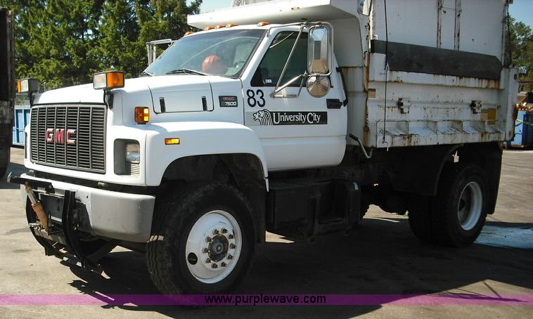 image for item 3628 2000 GMC C7500 dump truck