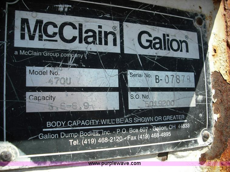 image for item 3628 2000 GMC C7500 dump truck