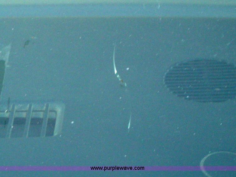 image for item 1000 1997 Dodge Intrepid