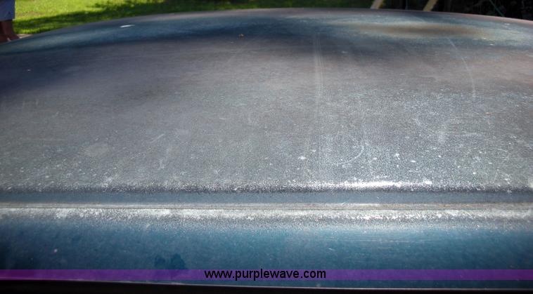 image for item 1000 1997 Dodge Intrepid