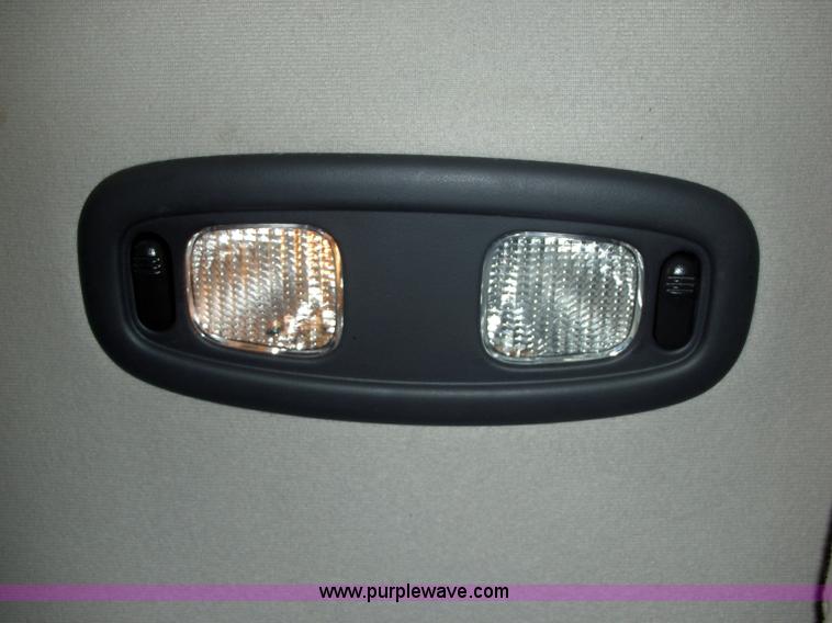 image for item 1000 1997 Dodge Intrepid